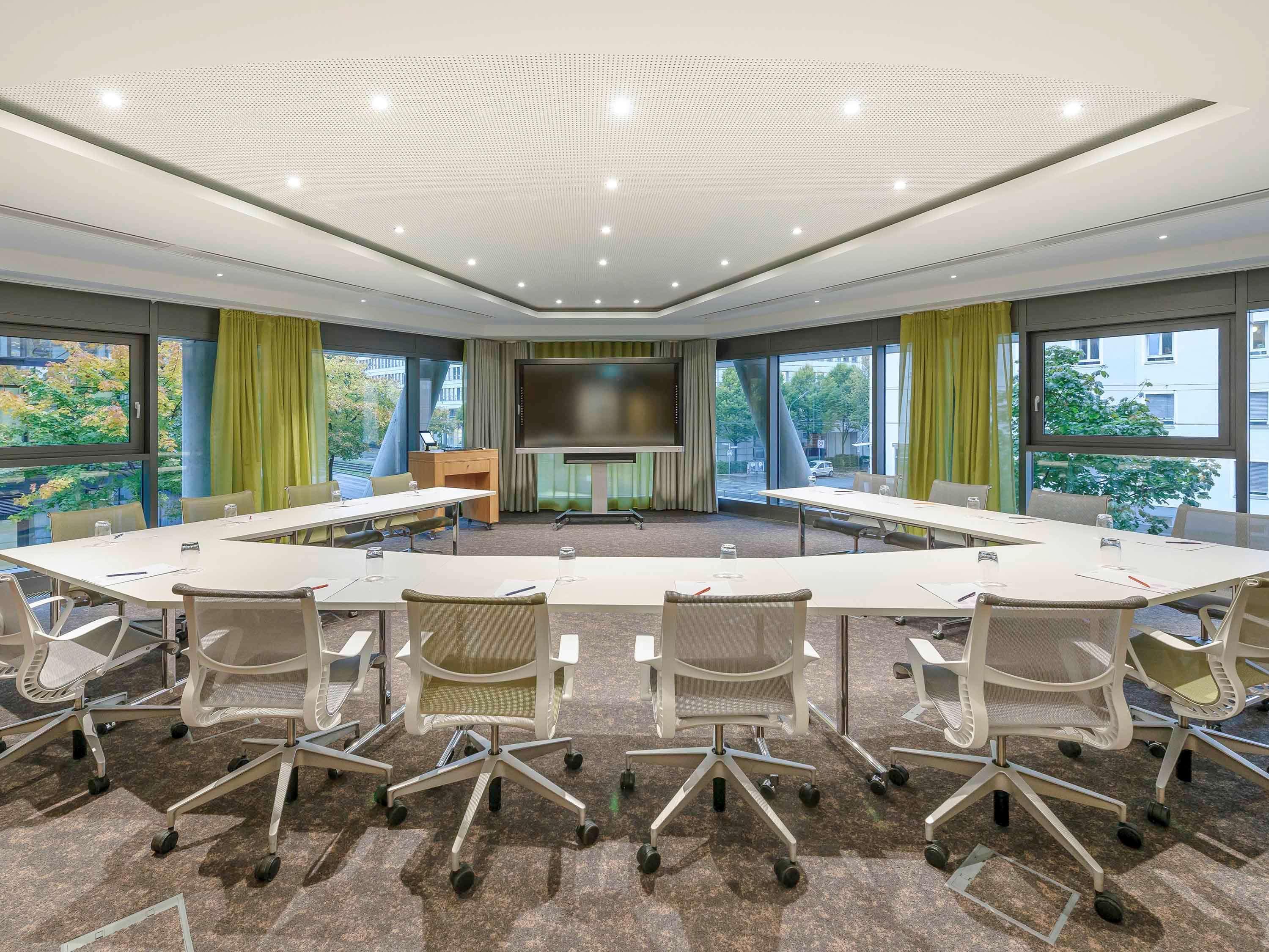 Novotel Arnulfpark 4*